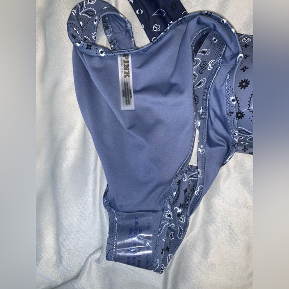 Victoria’s Secret pink Midnight Navy Blue bandanna Paisley Bikini Set medium - Picture 6 of 6